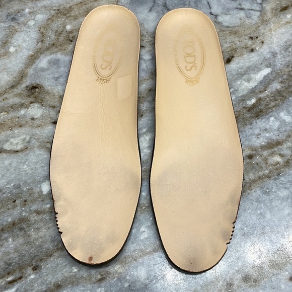 Tod’s Made In Italy Women’s Size 9.5 Patent Leather Penny Driving Loafers Flats - Picture 11 of 13